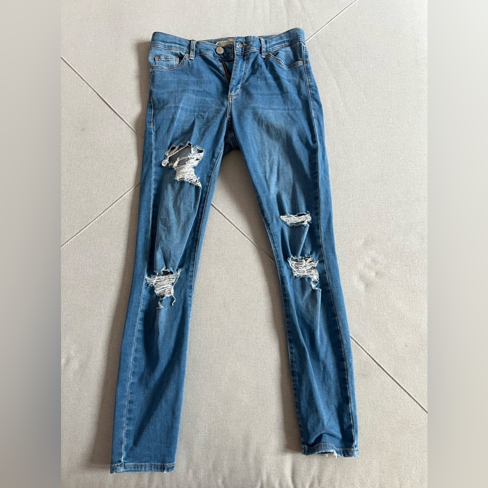 Top shop Leigh Skinny Distressed Jeans, Size 28 x 30